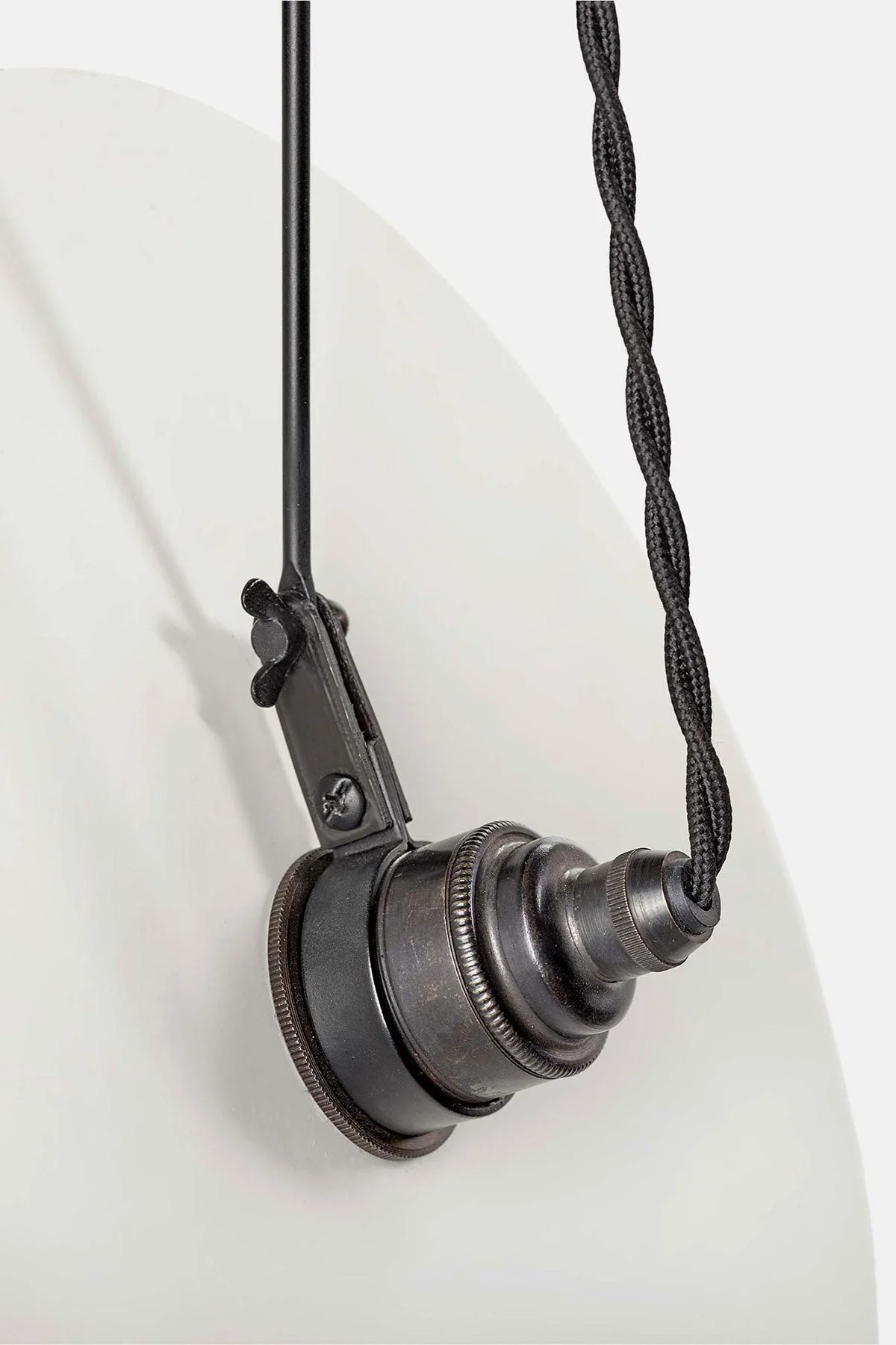 Luna L2 - Wall Lamp With Bracket - Image 8