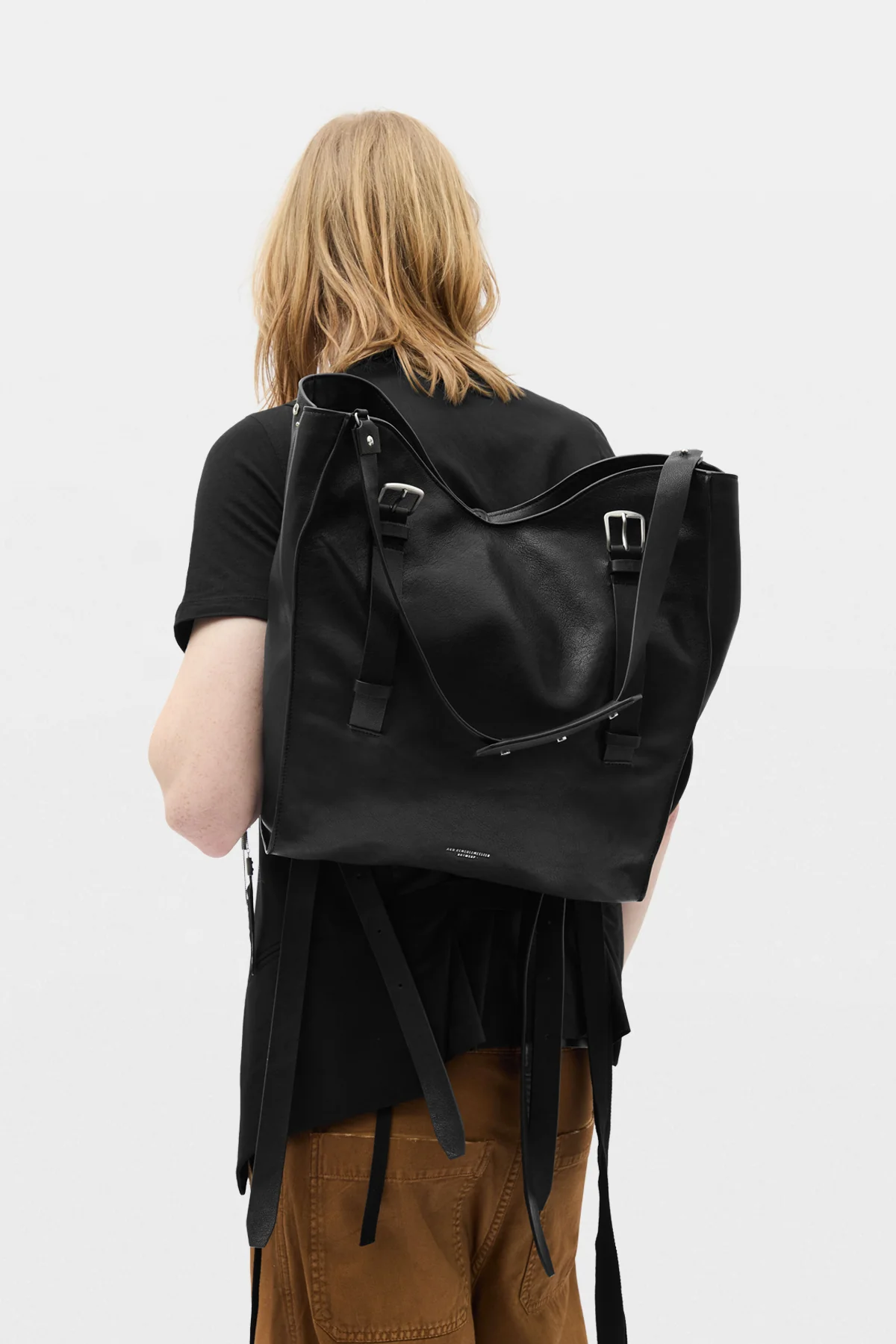 Akim Medium Shoulder Bag - Image 4