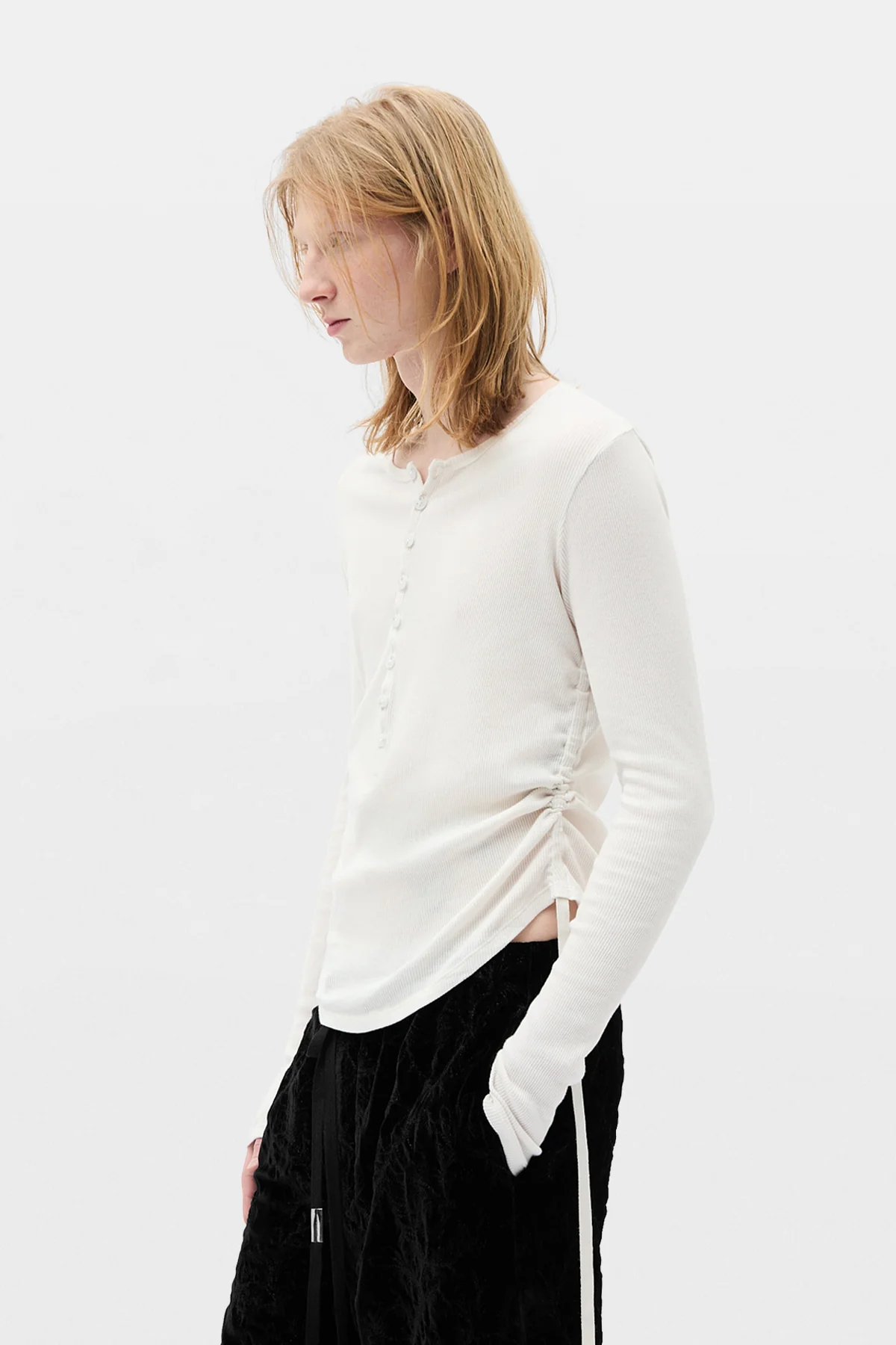 Hamar Wrinkled Serafino Top - Image 2