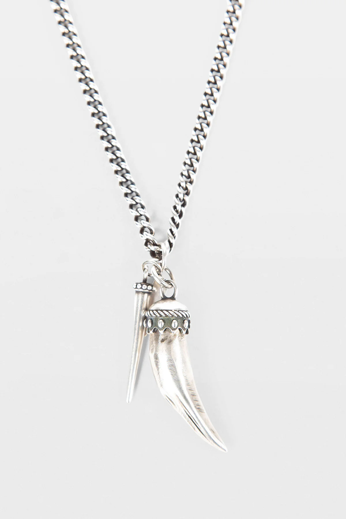 Mikke Chunky Necklace With Charm - Image 2