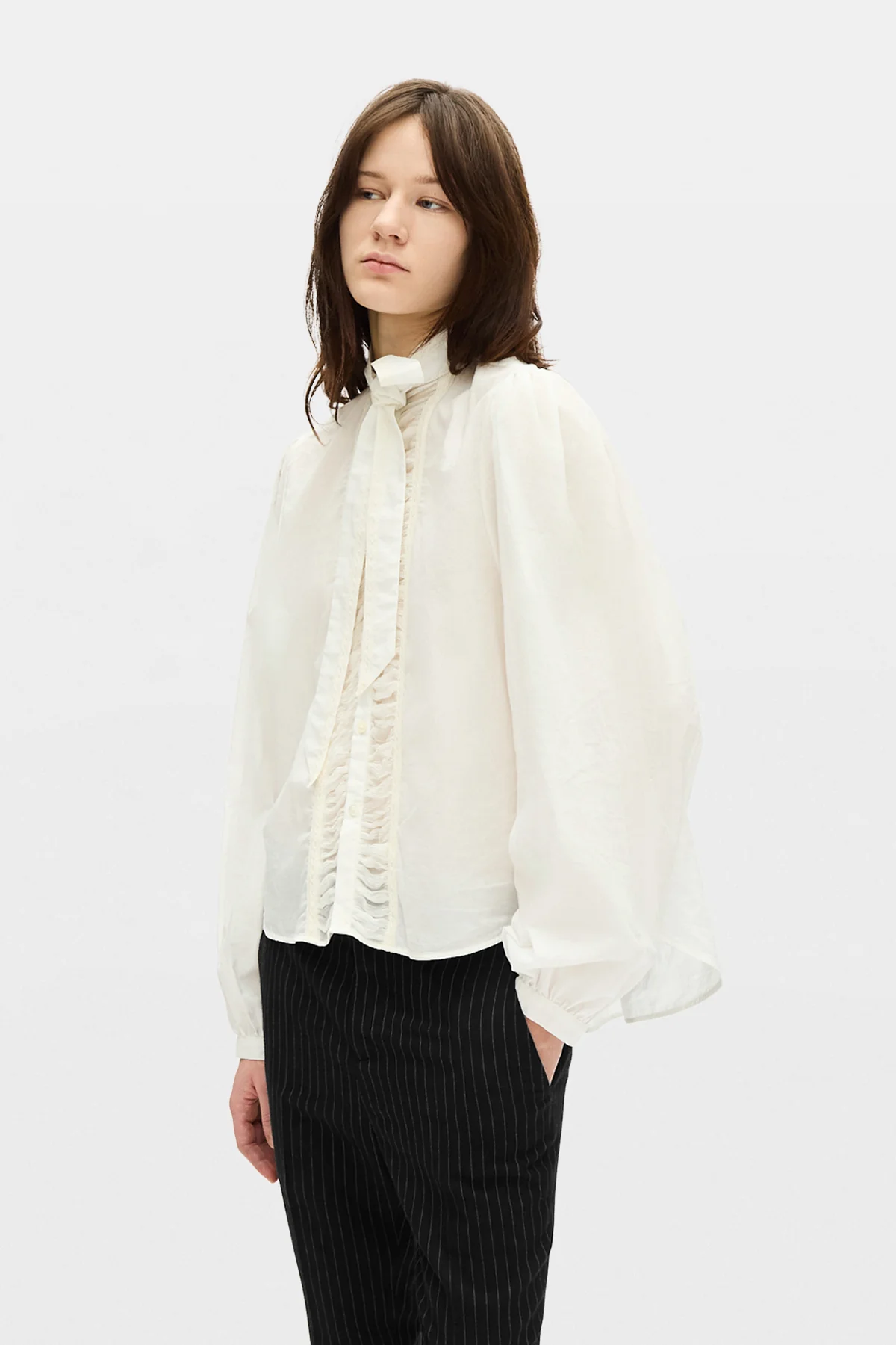 Carina Bow Tie Shirt - Image 2